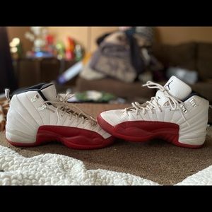 Michael Jordan sneakers size 7Y